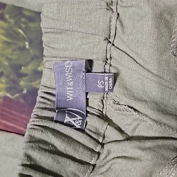 Wit & Wisdom Green Pistachio High Rise Pants Size Petite Small NWT - Picture 5 of 8